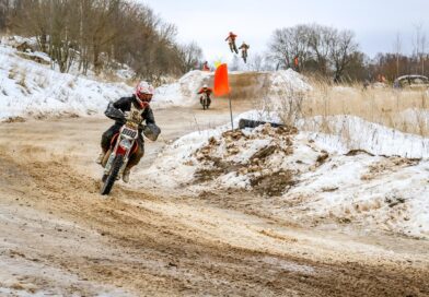 Jak dbać o opony crossowe zimą? Kompletny poradnik 2025/2026 Jak dbać o opony crossowe zimą? Kompletny poradnik 2025/2026